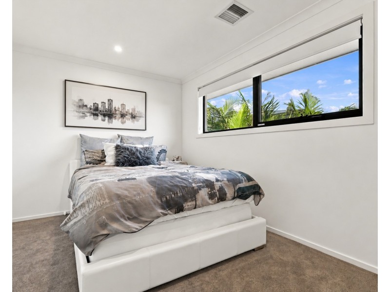2A UPTON STREET, Altona VIC 3018