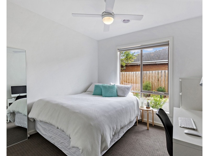 2/1 BOYD STREET, Altona VIC 3018