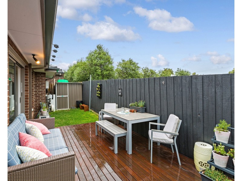 2/1 BOYD STREET, Altona VIC 3018