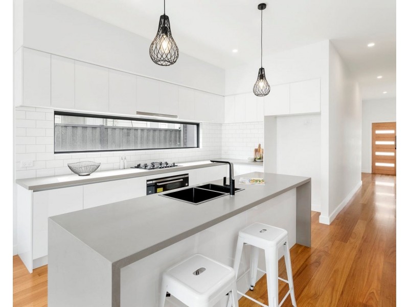 1/4 BOYD STREET, Altona VIC 3018