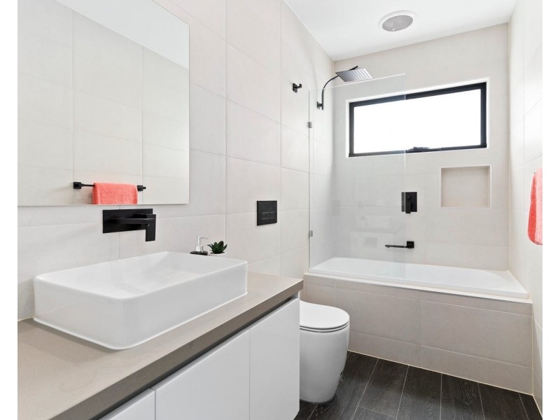 1/4 BOYD STREET, Altona VIC 3018