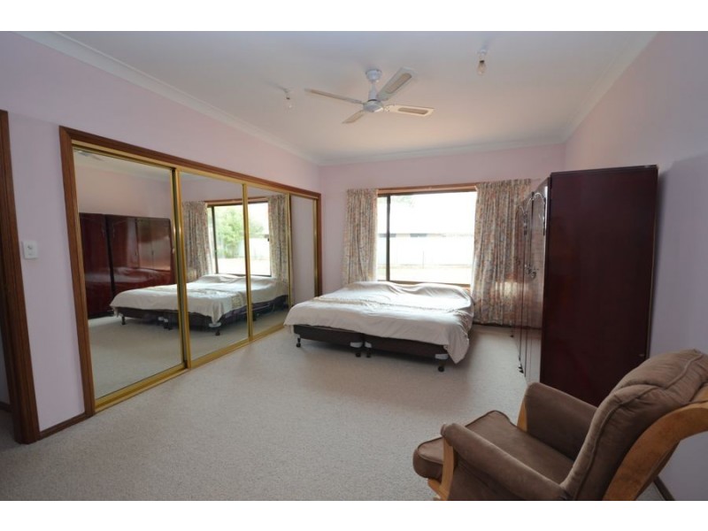 30 Colony Crescent, Dubbo NSW 2830