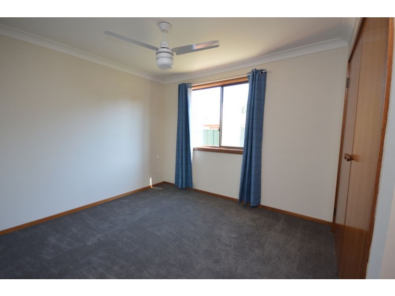 2/4 Rivergum Place, Dubbo NSW 2830