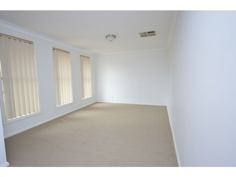 12 Arthur Summons Street, Dubbo NSW 2830