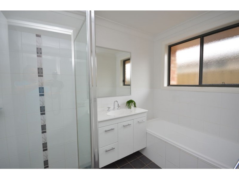 12 Arthur Summons Street, Dubbo NSW 2830