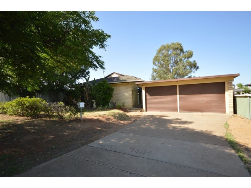 13 East Street, Dubbo NSW 2830