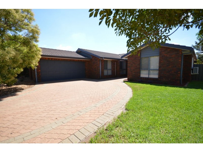 26 Murrayfield Drive, Dubbo NSW 2830