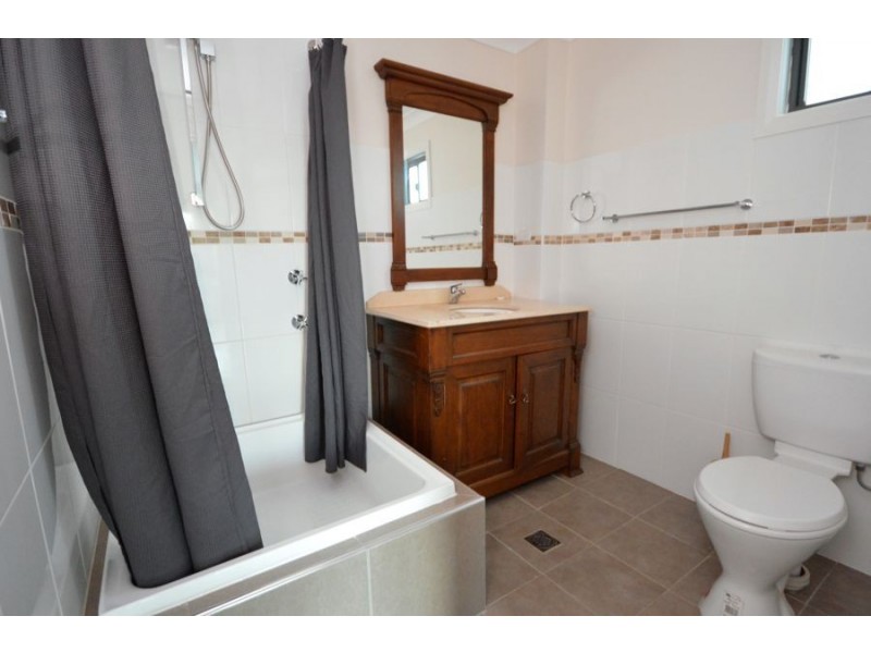 77-79 Wellington Street, Geurie NSW 2831