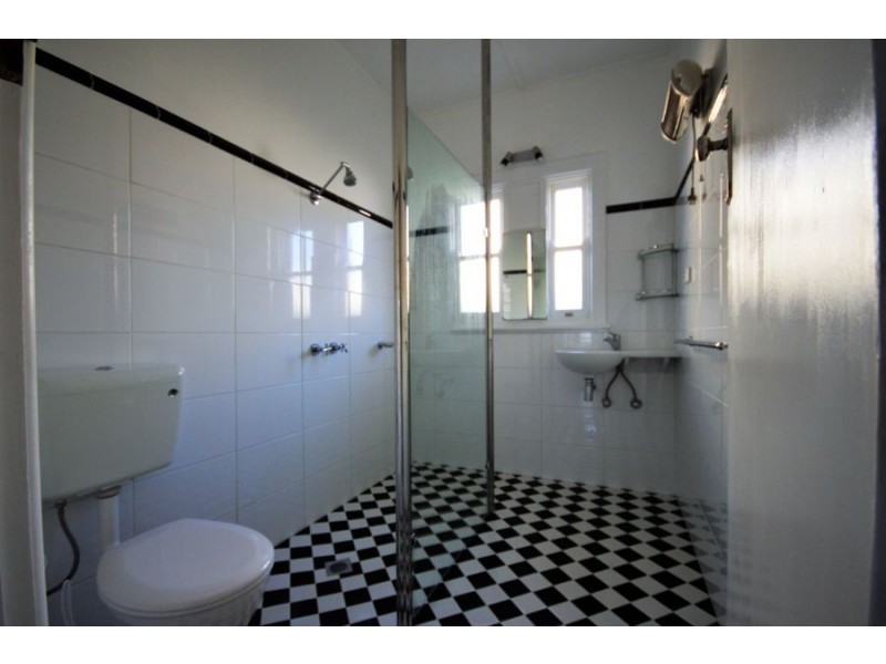 77 Taylor Street, Dubbo NSW 2830
