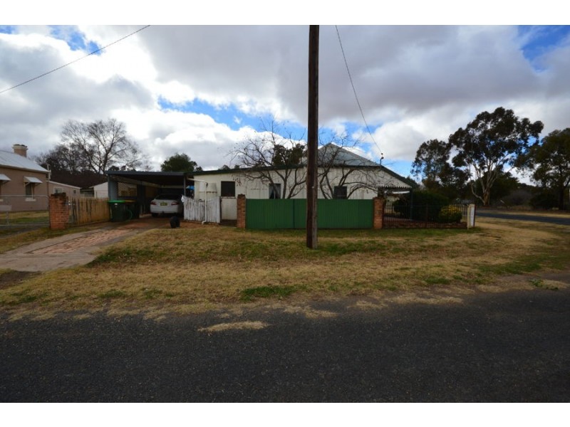 22 Wellington Street, Geurie NSW 2831