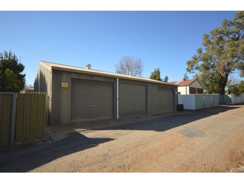 29 Hampden Street, Dubbo NSW 2830
