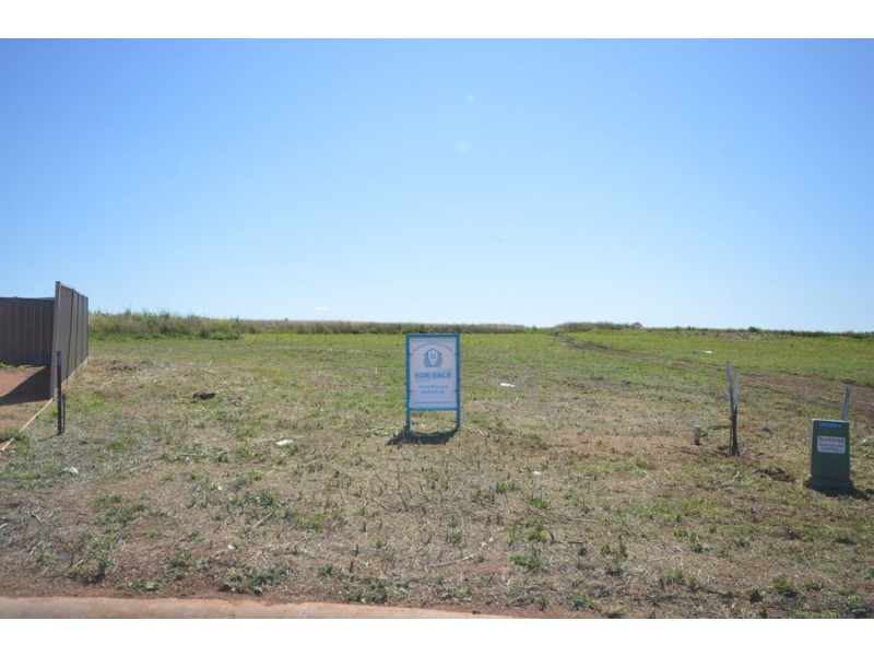 7 Yarra Place, Dubbo NSW 2830