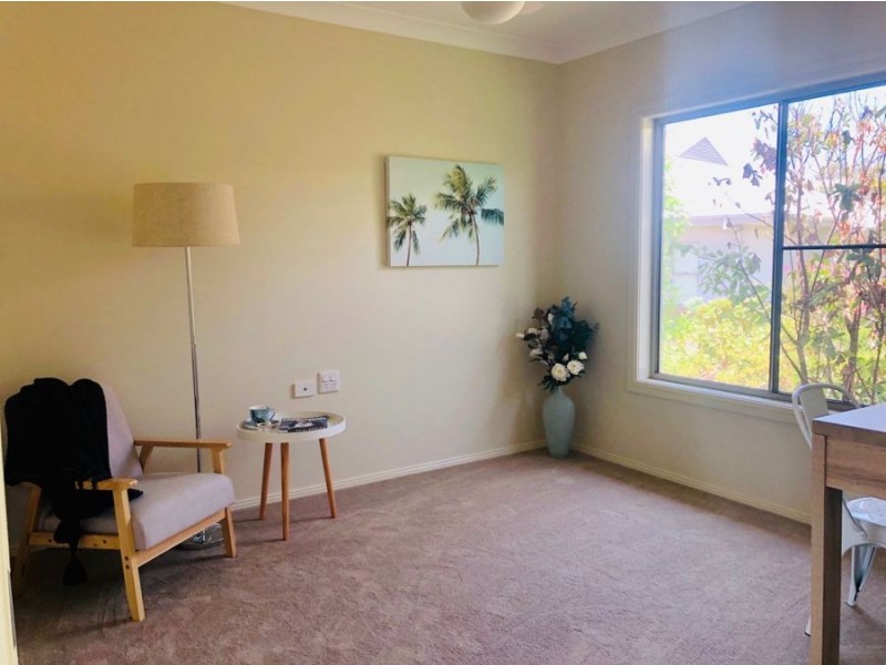 5/2 Glenabbey Drive, Dubbo NSW 2830