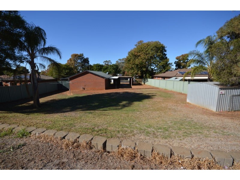 32 Springfield Way, Dubbo NSW 2830
