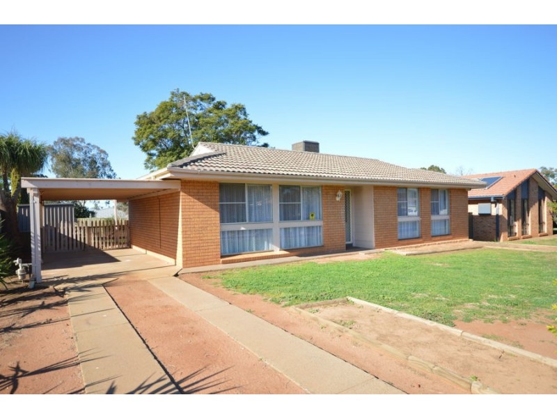 12 Springfield Way, Dubbo NSW 2830