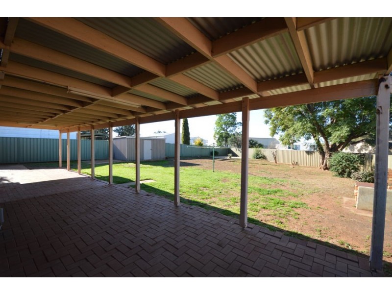 12 Springfield Way, Dubbo NSW 2830