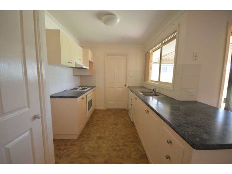 76 Sheraton Road, Dubbo NSW 2830