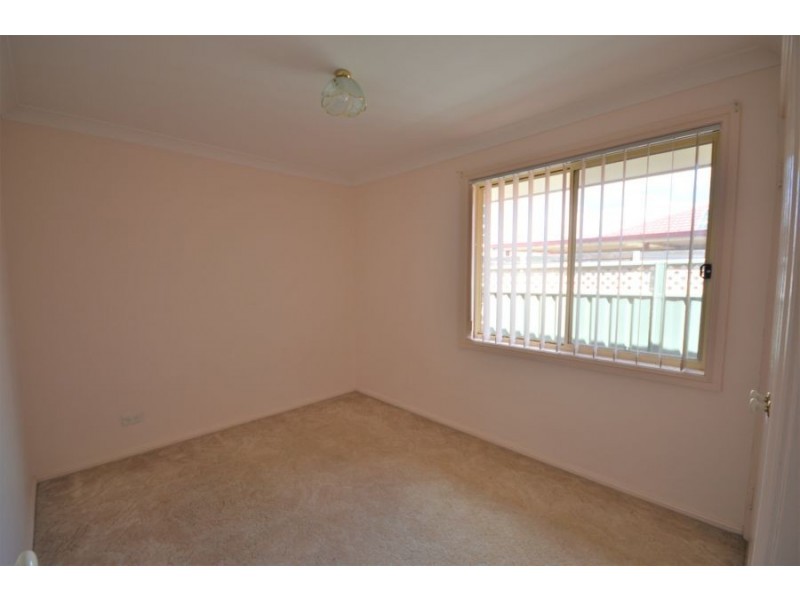 76 Sheraton Road, Dubbo NSW 2830