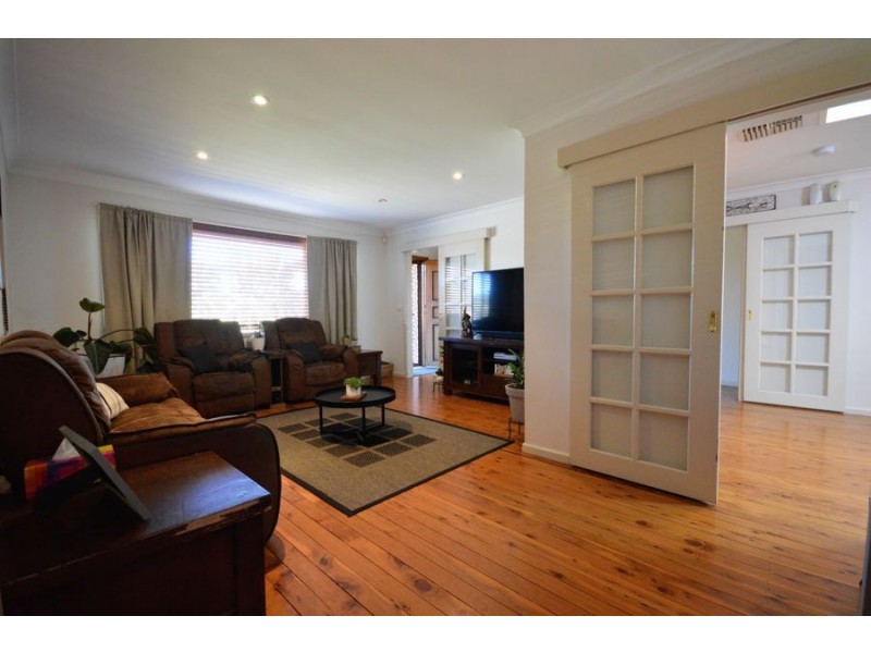 18 Oxley Circle, Dubbo NSW 2830