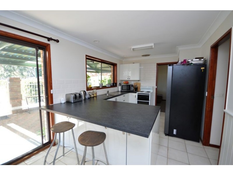 8 Clews Street, Dubbo NSW 2830