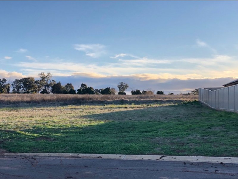 17 Yarra Place (Lot 30), Dubbo NSW 2830
