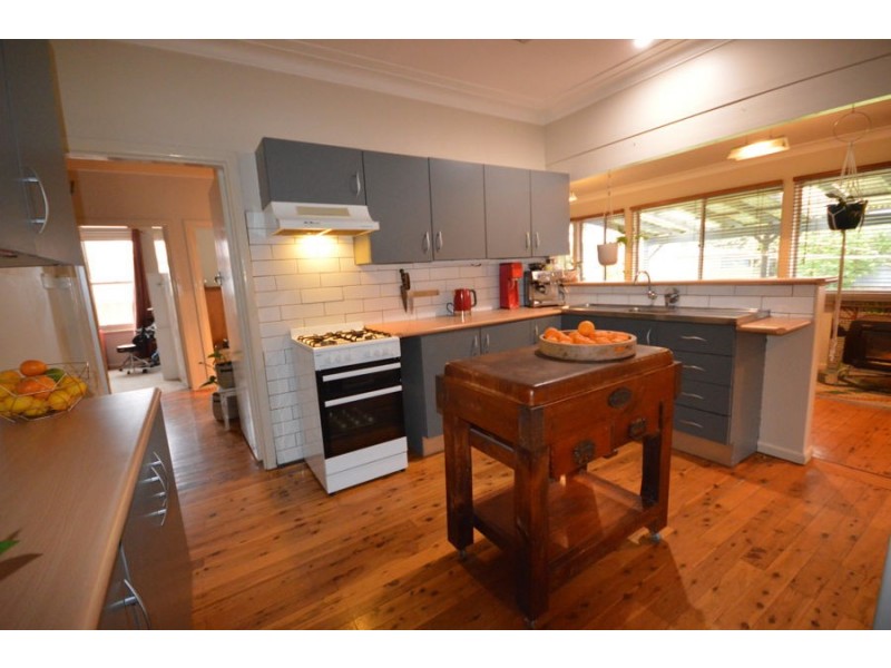 25 Crown Street, Dubbo NSW 2830