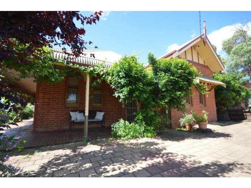28 Bishop Street, Dubbo NSW 2830