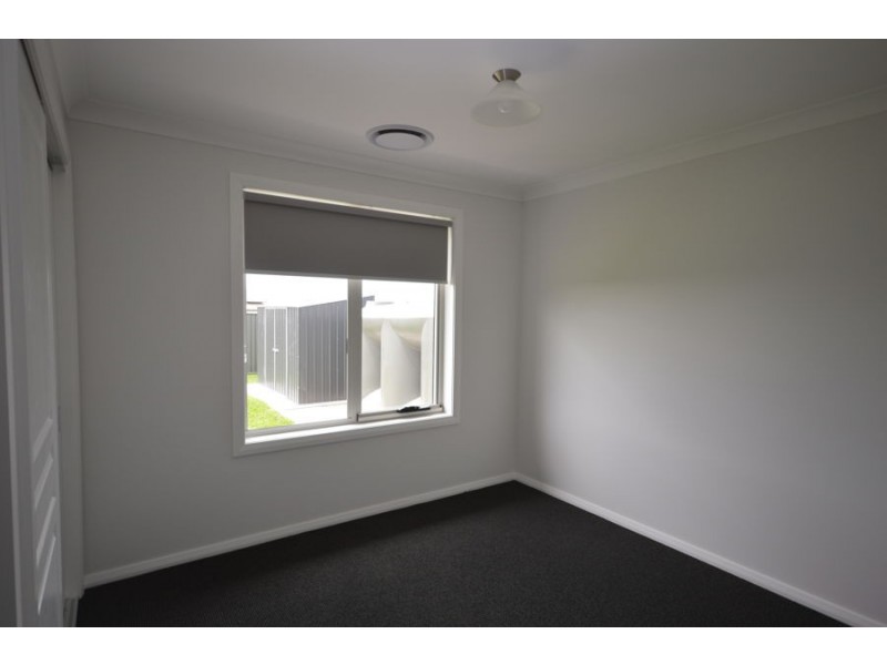 13 Bradford Circuit, Dubbo NSW 2830