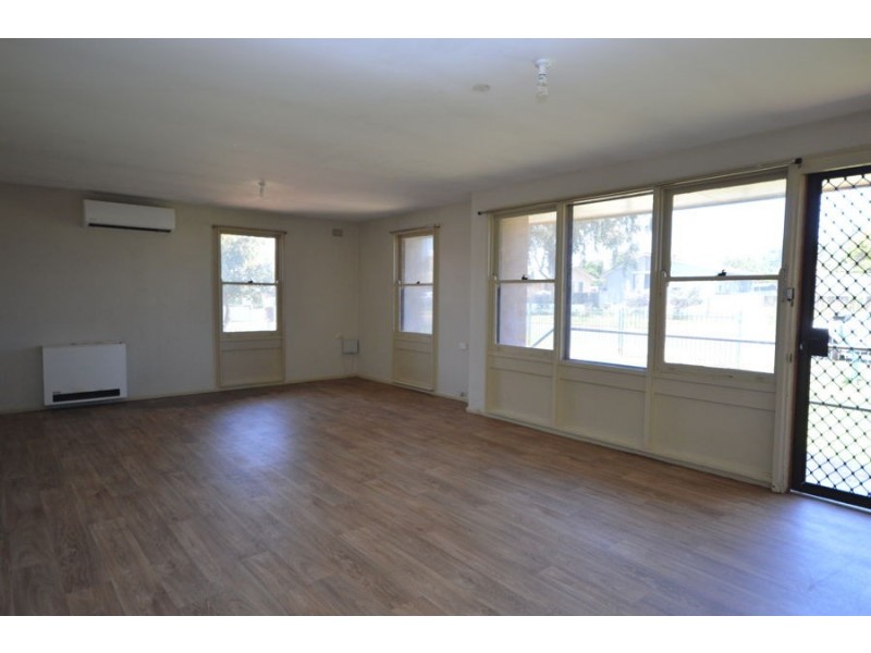 25 Lunar Avenue, Dubbo NSW 2830