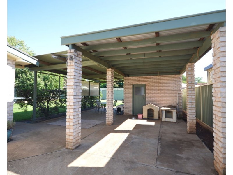 22 Fairview Street, Dubbo NSW 2830