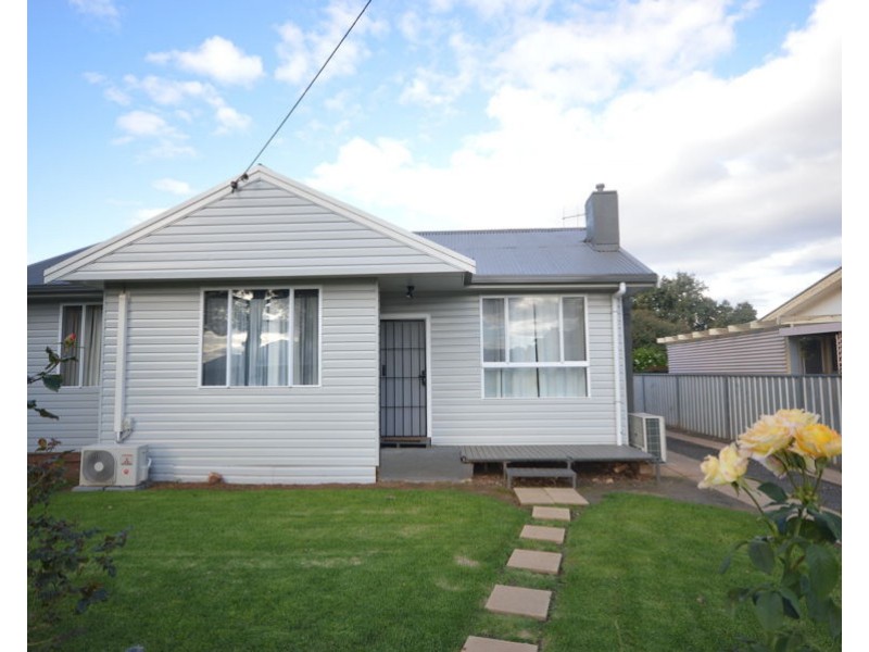 113 Meryula Street, Narromine NSW 2821