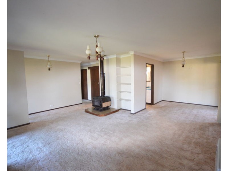 15 Mackay Drive, Dubbo NSW 2830