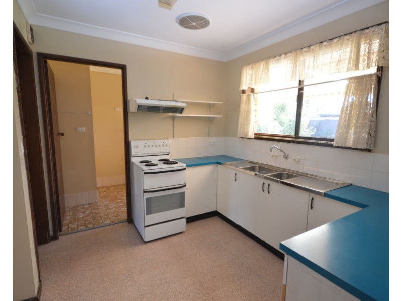 15 Mackay Drive, Dubbo NSW 2830