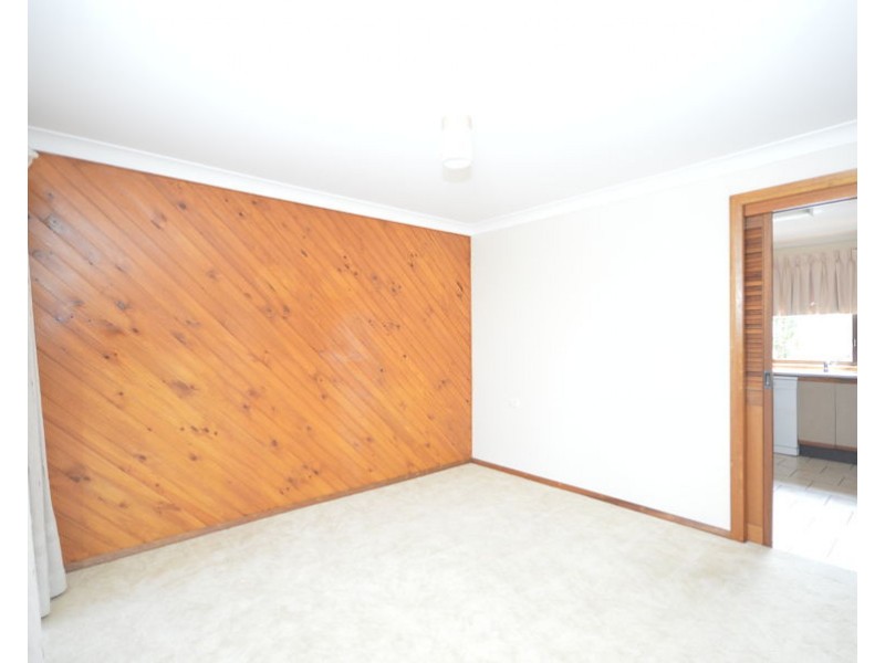 4 Meadowbank Drive, Dubbo NSW 2830