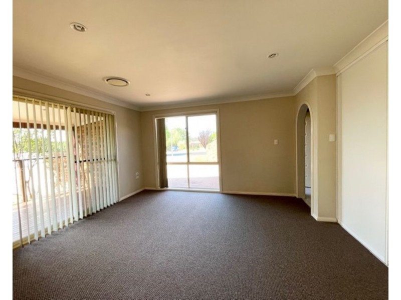 22 Eden Park Avenue, Dubbo NSW 2830