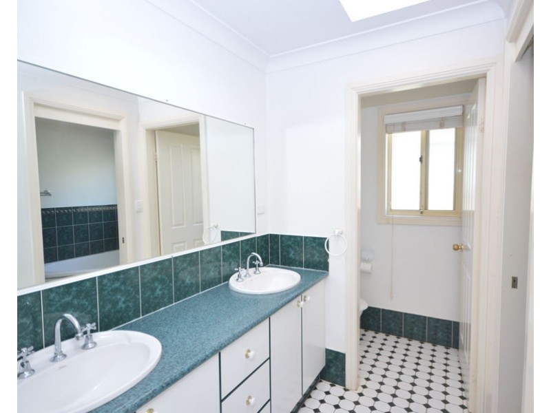 22 Eden Park Avenue, Dubbo NSW 2830