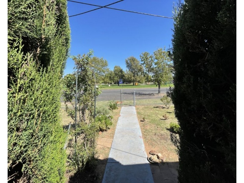 260 Darling Street, Dubbo NSW 2830