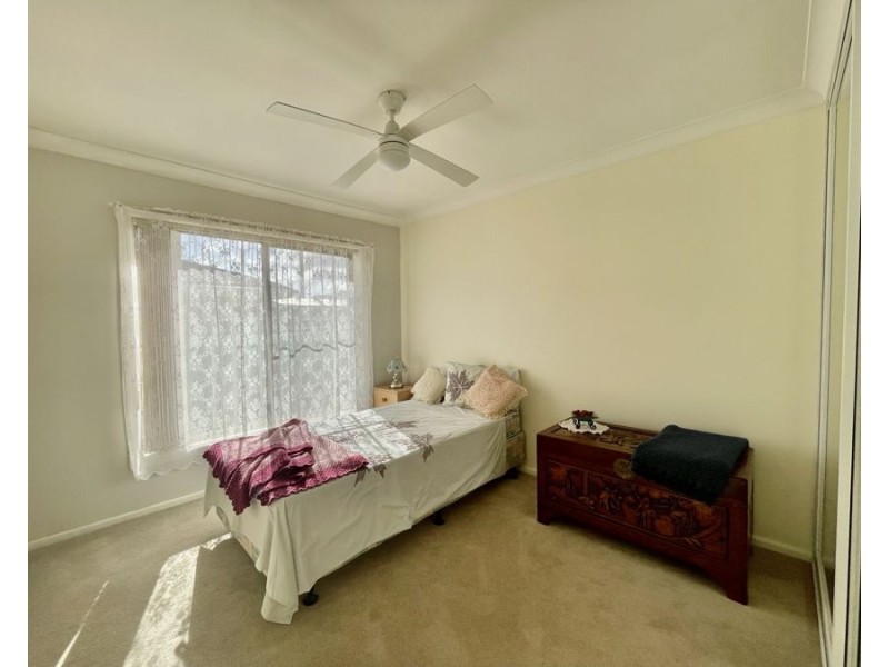 40 Howard Avenue, Dubbo NSW 2830