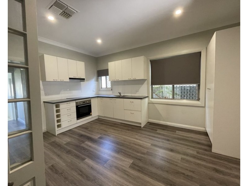 83 Macleay Street, Dubbo NSW 2830