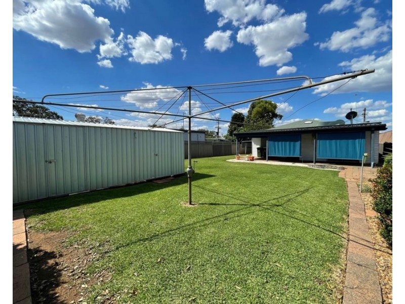 14 Mansour Street, Dubbo NSW 2830