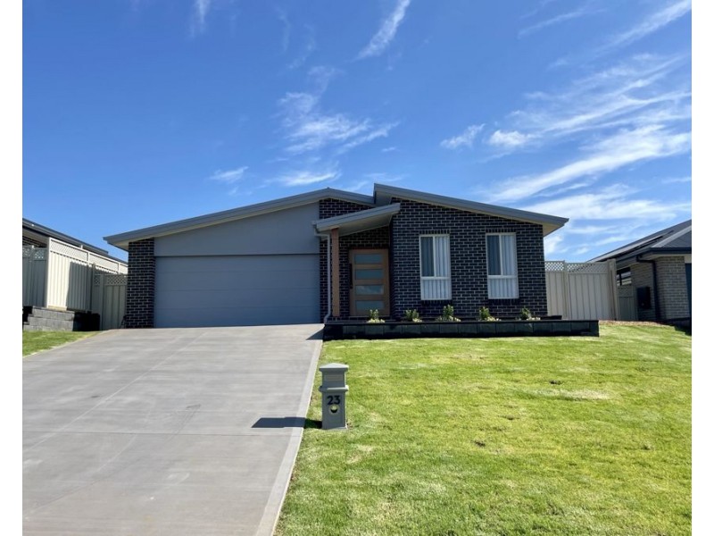 6 Malanda Avenue, Dubbo NSW 2830