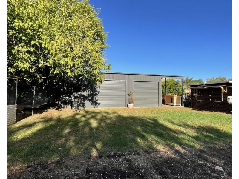 22 Hopkins Parade, Dubbo NSW 2830