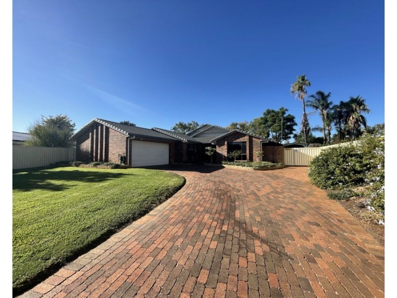 9 Macgregor Street, Dubbo NSW 2830