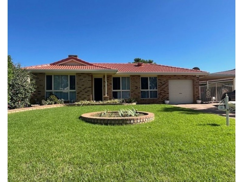 12 Horizon Place, Dubbo NSW 2830
