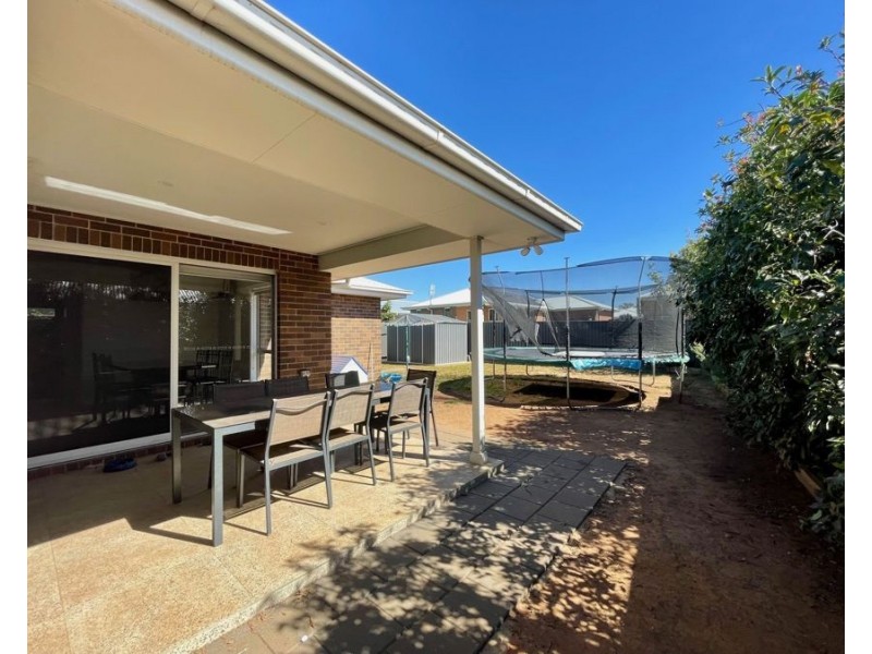 20 Bradford Circuit, Dubbo NSW 2830