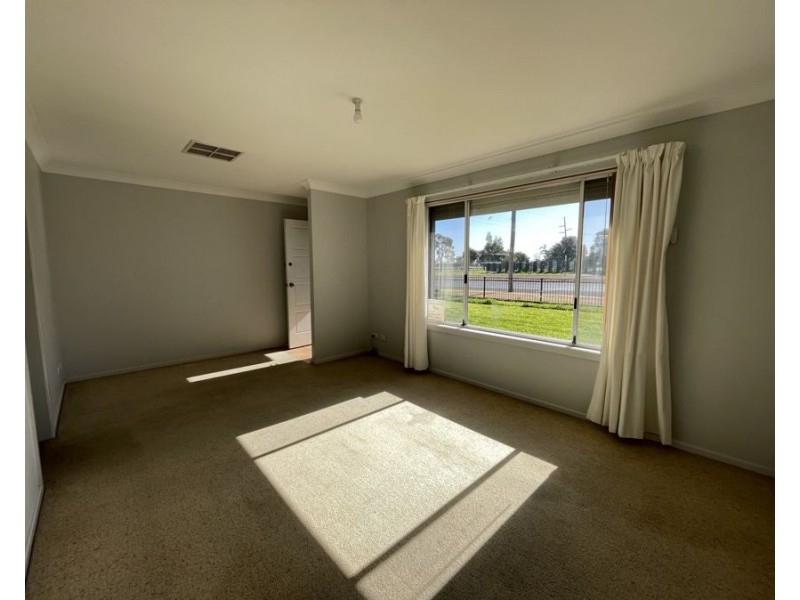107 Myall Street, Dubbo NSW 2830