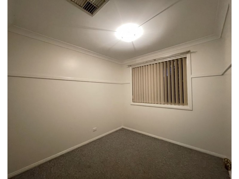 6 Parkland Place, Dubbo NSW 2830