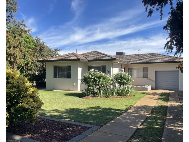 36 Banksia Crescent, Dubbo NSW 2830