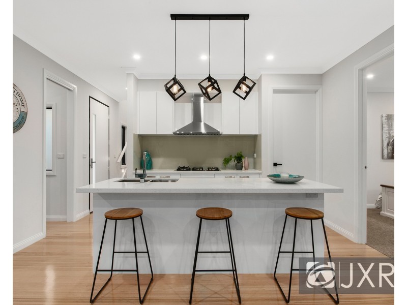 2/35 Medoro Grove, Mulgrave VIC 3170