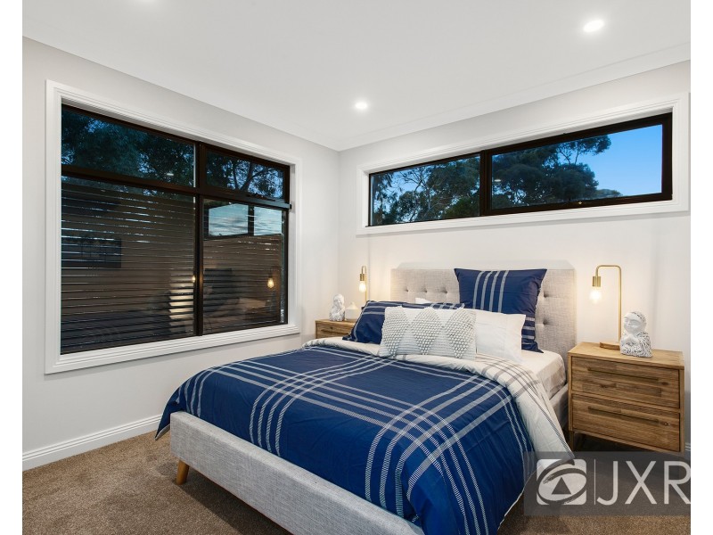 2/35 Medoro Grove, Mulgrave VIC 3170